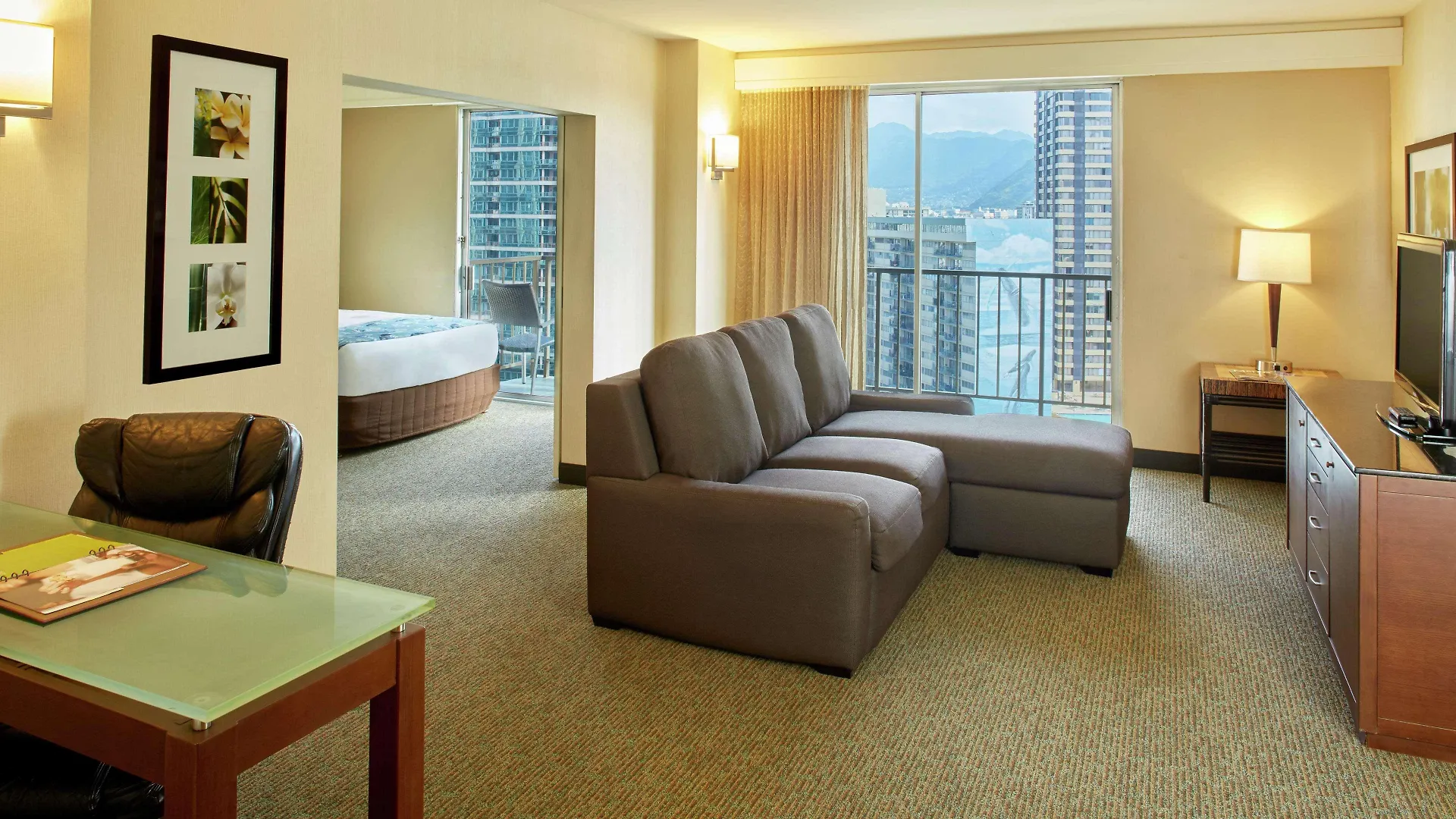 Holiday Inn Express Waikiki By Ihg Honolulu 3*,