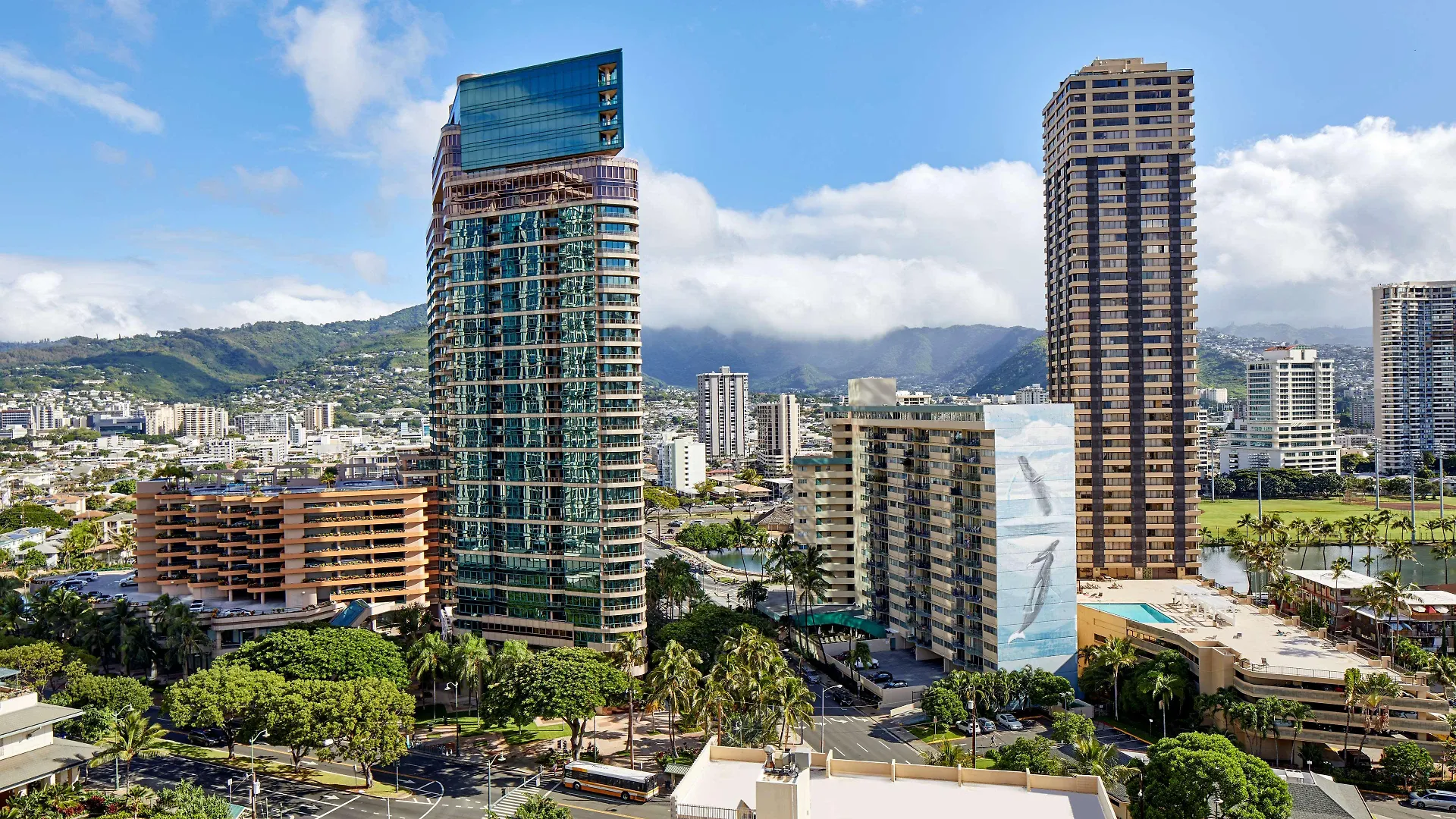 Holiday Inn Express Waikiki By Ihg Honolulu Resort