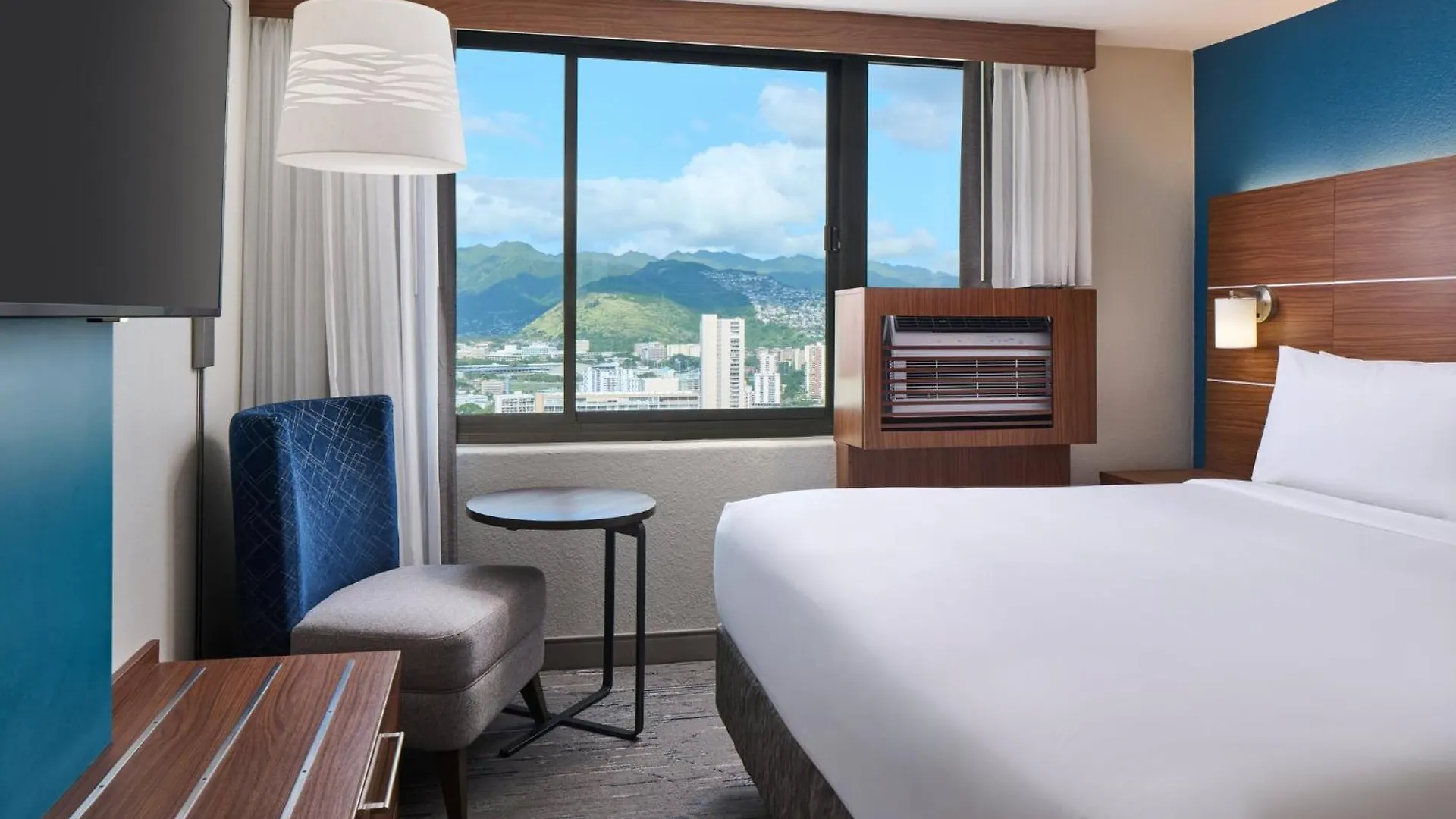 Holiday Inn Express Waikiki By Ihg Honolulu United States