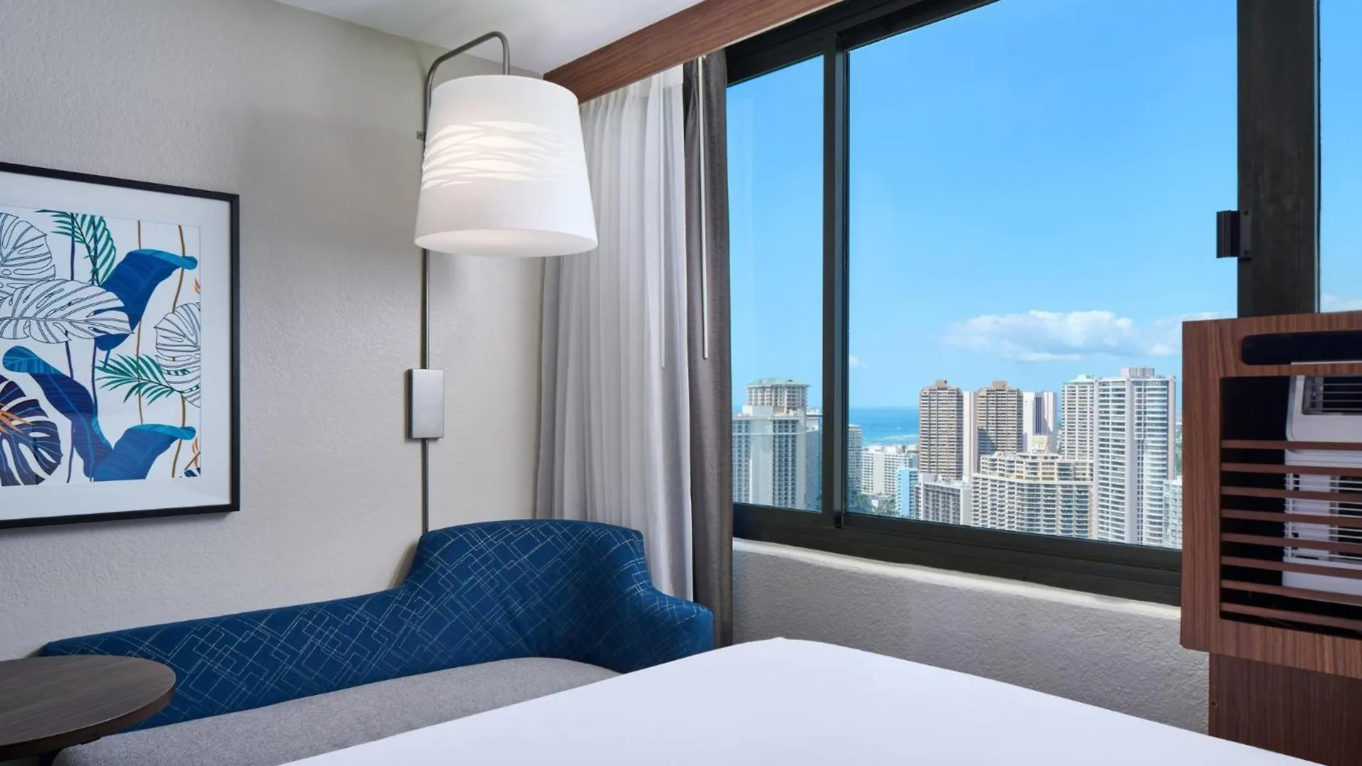 Holiday Inn Express Waikiki By Ihg Honolulu Resort